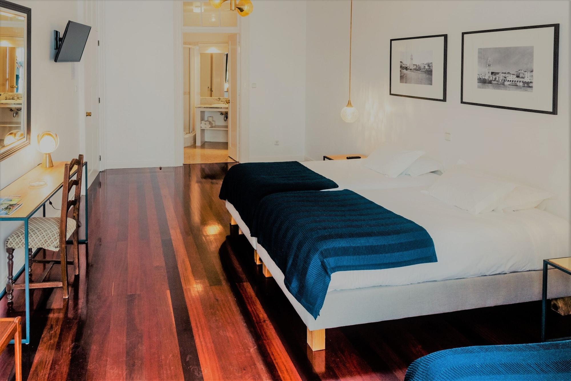 Ponta Delgada Comercial Boutique Guest House מראה חיצוני תמונה